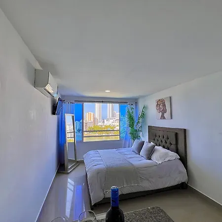 Riviera Mulata Loft - Livin Colombia Apartment *